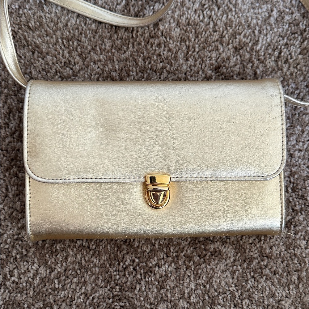 Warren Reed Gold Crossbody Bag - Picture 2 of 10